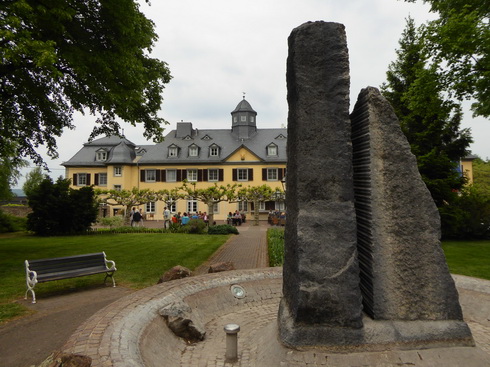 Weinberge Nierderwalddenkmal Seilbahn  jagdschloss Niederwald