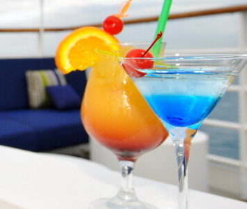 cocktails blue curacao