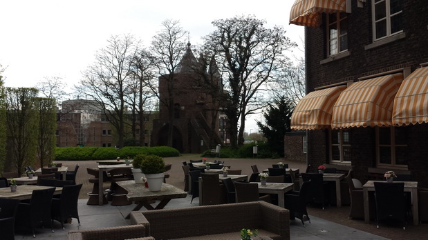 Roermond Maas  Mund der Rur  Marktplatz Kirche