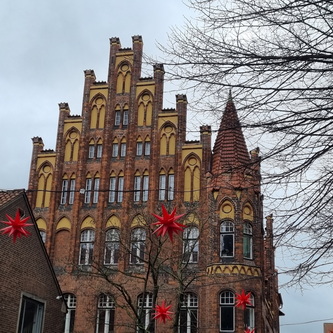   Lübeck Weihnachtsmarkt Lübecks Weihnachtsmarkt