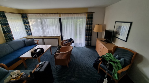 Zimmer 2   Daun Sporthotel unsere Ferienwohnung im Sporthotelgelände Zimmer 3  Daun Sporthotel 