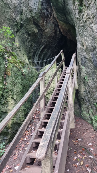   Gerolstein Gerolstein Brauerei Gerolsteiner Dolomiten BuchenlochhöhleGerolstein Brauerei Gerolsteiner Dolomiten Buchenlochhöhle