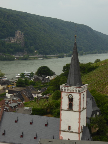 Weinberge Nierderwalddenkmal Seilbahn offene Gondel nach Assmannshausen 