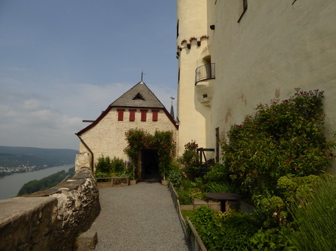 Von  Rüdesheim am Rhein nach Braubach Marksburg 