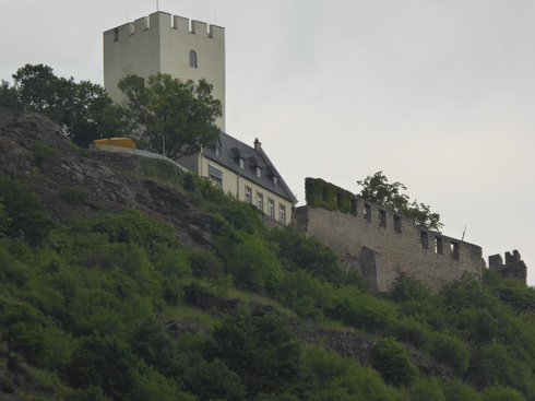 Mit dem Schiff Stolzenfels von Braubach nach  Rüdesheim 