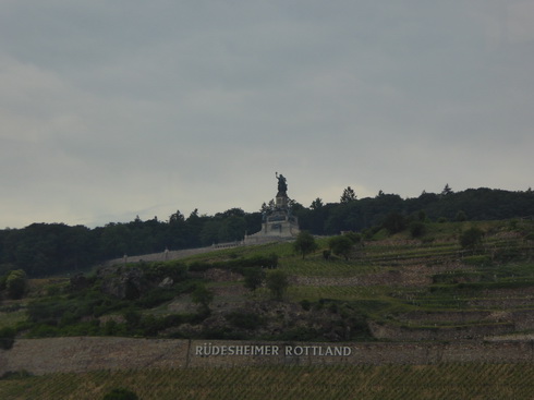 Mit dem Schiff Stolzenfels von Braubach nach  Rüdesheim 