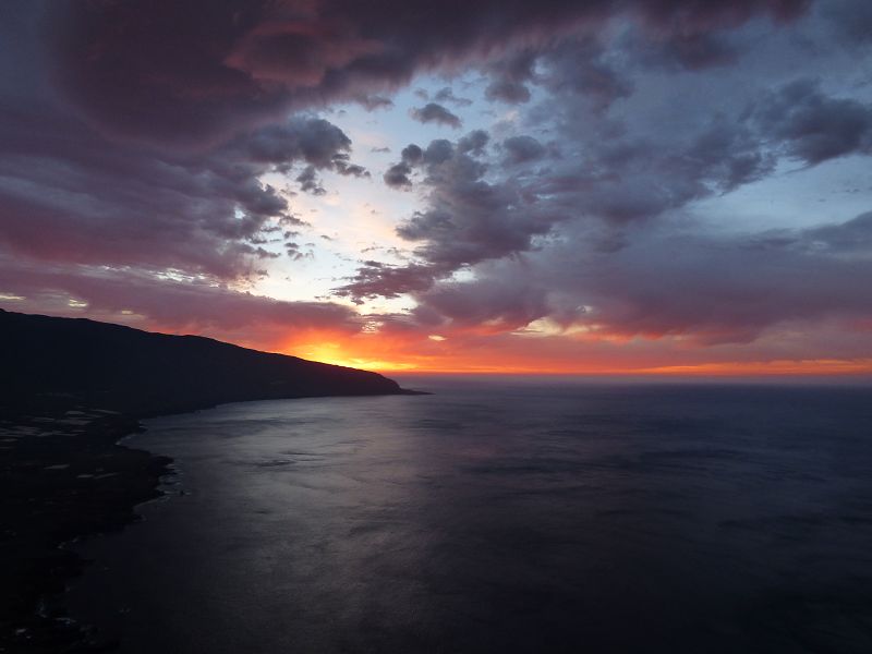 Sundowner Mirador de la PenaSundowner Mirador de la Pena  