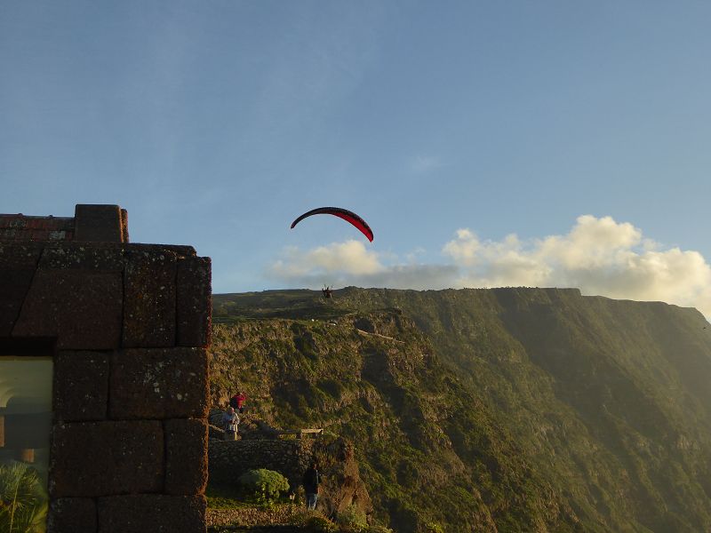 Mirador de la Pena + Pena Restaurant  Paragliding Paraglider  Gleitschirmfliegen El Hierro Paraglider 