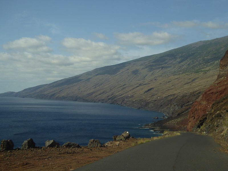   El Hierro Tacoron  Südküste NaturschwimmbeckenEl Hierro Tacoron  Südküste Naturschwimmbecken