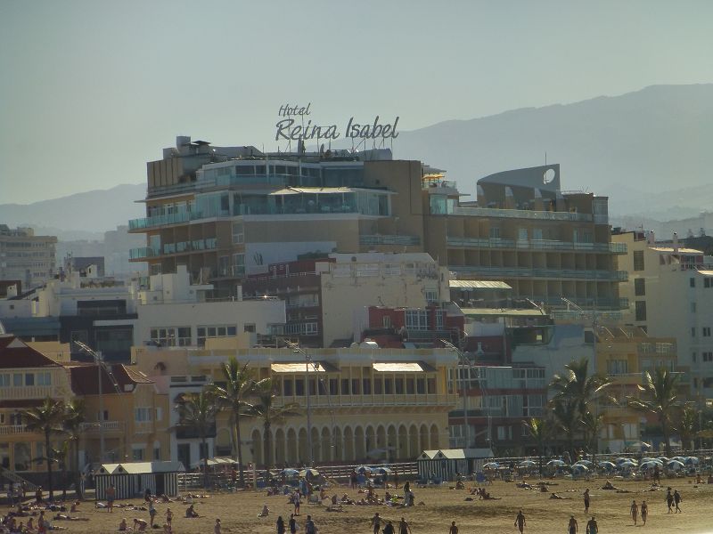 Las Palmas Gran Canaria Playa Canteras Playa de las Canteras   langer goldener Sandstrand 