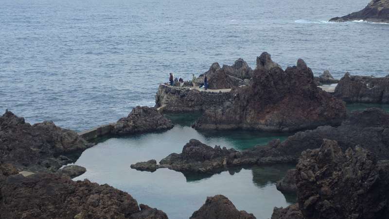  Madeira   Porto Moniz natürliche Schwimmbäder in den Felsen Felsenbäder