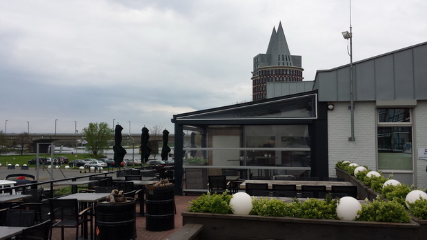 Roermond Maas  Mund der Rur  Marktplatz Kirche