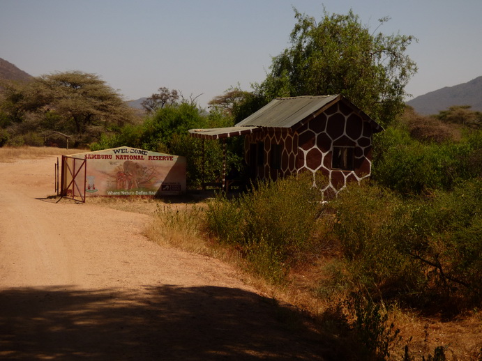 crossing ewaso nyrio Headquarter 