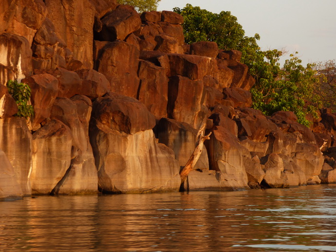  Kenia  Lake Baringo Island Camp Sun on the Lake