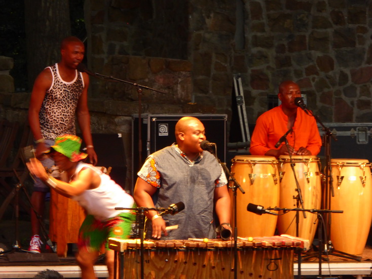 Abavuki (Kapstadt, Sdafrika) Marimba