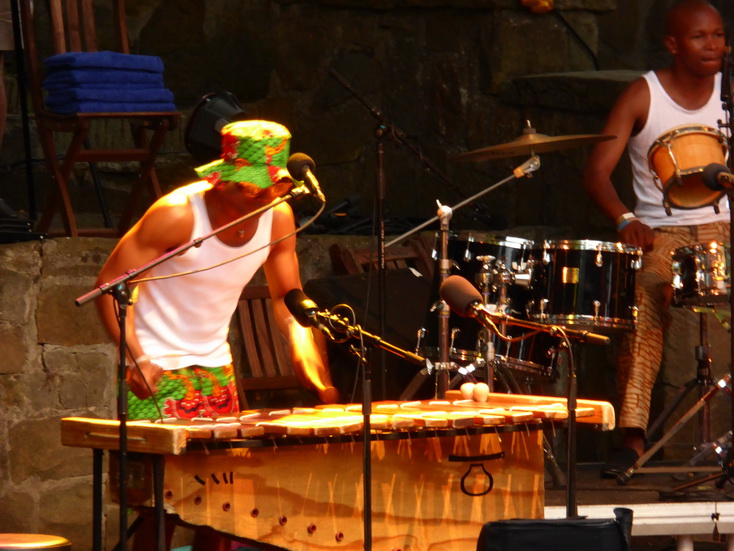 Abavuki (Kapstadt, Südafrika) Marimba