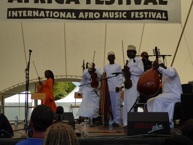 MATONA & THE ZANZIBAR TAARAB ORCHESTRA