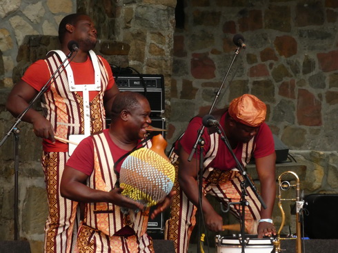   La fanfare Eyo'nl   Eyo'nl Brass Band  BeninLa fanfare Eyo'nl   Eyo'nl Brass Band  Benin