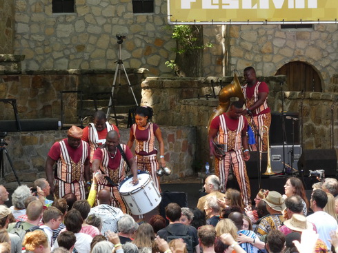   La fanfare Eyo'nl   Eyo'nl Brass Band  BeninLa fanfare Eyo'nl   Eyo'nl Brass Band  Benin