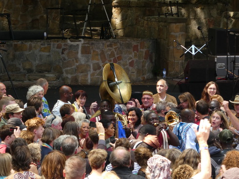   La fanfare Eyo'nl   Eyo'nl Brass Band  BeninLa fanfare Eyo'nl   Eyo'nl Brass Band  Benin