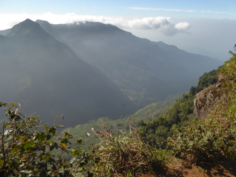 Great World's End Drop Hortons Plains Nuwara Eliya 