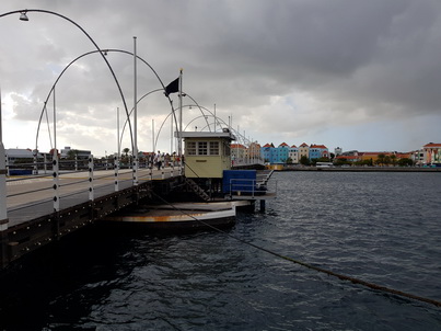 Curacao Willemstad EmmabrugCuracao  Willemstad Königin-Emma-Brücke