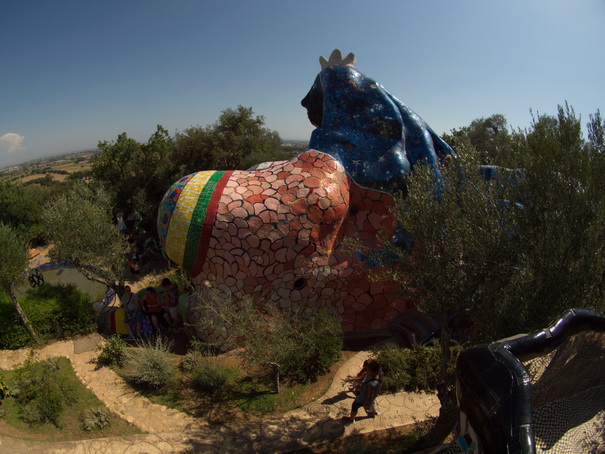   Giardino de Tarochi  Tarot Garten niki de saint Phalle nanas Capalbio Giardino de Tarochi  Tarot Garten niki de saint Phalle nanas Capalbio 