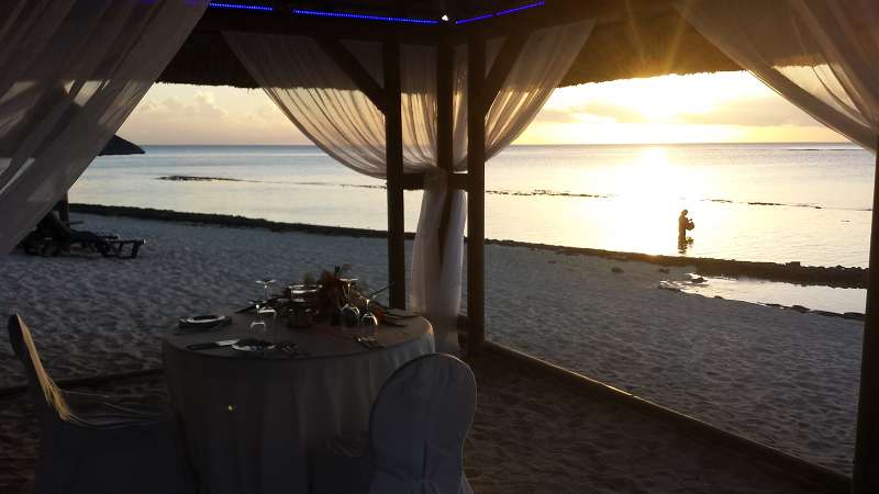 Mauritius Sundowner Le Victoria Beachcomber Hotel Mauritius